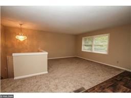 3835 Deercliff Ct, Eagan, MN 55123 photo 4