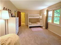 4363 Metcalf Dr, Eagan, MN 55122 photo 10