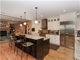 4490 Thomas Lake Cir, Eagan, MN 55122 photo 7