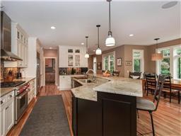 4490 Thomas Lake Cir, Eagan, MN 55122 photo 6