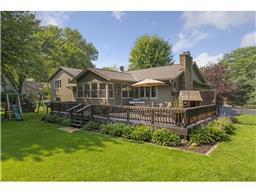 8617 Sandro Rd, Bloomington, MN 55438 photo 3