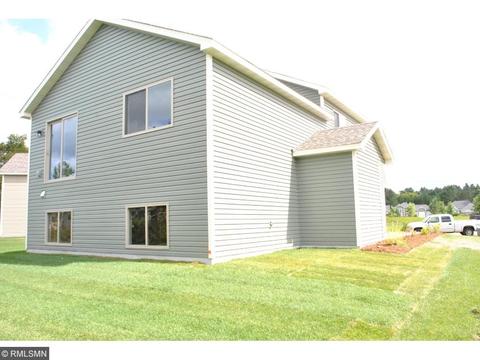 748 King Ct, Brainerd, MN 56401 photo 2