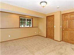 2730 Simons Dr, Chaska, MN 55318 photo 17