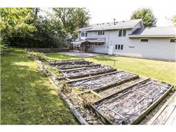 8709 Harrison Rd, Bloomington, MN 55437 photo 3