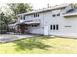 8709 Harrison Rd, Bloomington, MN 55437 photo 2