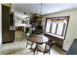 8709 Harrison Rd, Bloomington, MN 55437 photo 8