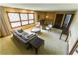 8709 Harrison Rd, Bloomington, MN 55437 photo 4