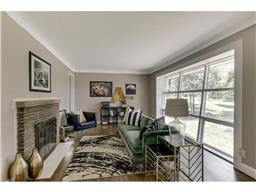 2112 Overlook Dr, Bloomington, MN 55431 photo 2