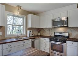313 7th St E, Carver, MN 55315 photo 8