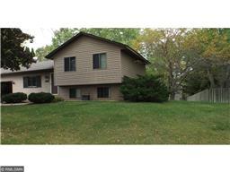 1810 Karis Way, Eagan, MN 55122 photo 1
