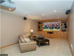 4961 Sycamore Dr, Eagan, MN 55123 photo 22