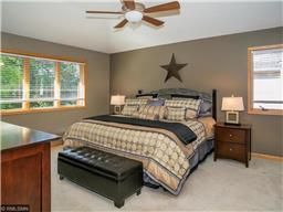 4961 Sycamore Dr, Eagan, MN 55123 photo 13