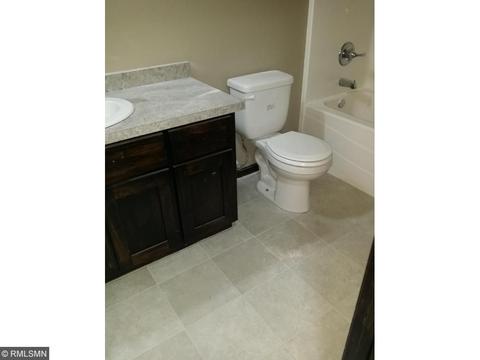 498 Alaska Loop, Cambridge, MN 55008 photo 4
