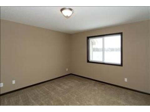498 Alaska Loop, Cambridge, MN 55008 photo 17