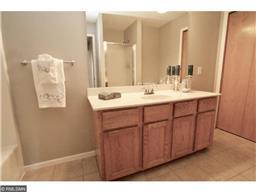 2042 Willow Cir, Centerville, MN 55038 photo 16