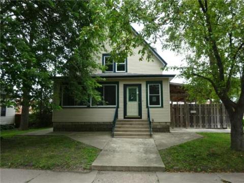 624 3rd St, Kenyon, MN 55946 photo 2