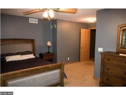 40596 River Bluff Ln, Kasota Twp, MN 56063 photo 13