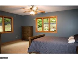 40596 River Bluff Ln, Kasota Twp, MN 56063 photo 12