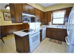 2638 Geranium Ave E, Maplewood, MN 55119 photo 14