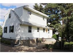 2638 Geranium Ave E, Maplewood, MN 55119 photo 4