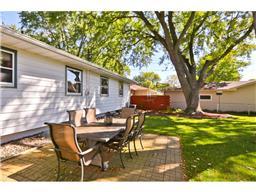 2072 Opal Dr, Eagan, MN 55122 photo 13