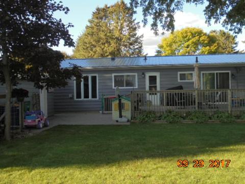 117 4th St, Kenyon, MN 55946 photo 4