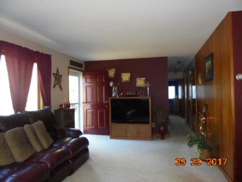 117 4th St, Kenyon, MN 55946 photo 6