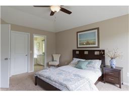 3413 Rolling Hills Dr, Eagan, MN 55121 photo 10
