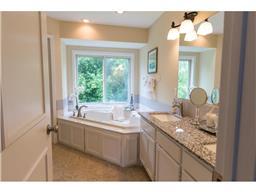 3413 Rolling Hills Dr, Eagan, MN 55121 photo 11