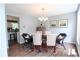 3413 Rolling Hills Dr, Eagan, MN 55121 photo 7