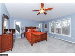 2005 Royale Dr, Eagan, MN 55122 photo 12