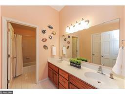 2005 Royale Dr, Eagan, MN 55122 photo 17