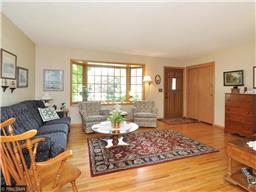 261 Morse Ave, Excelsior, MN 55331 photo 1