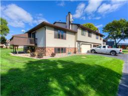8564 S Maplebrook Cir, Brooklyn Park, MN 55445 photo 23