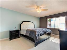 8564 S Maplebrook Cir, Brooklyn Park, MN 55445 photo 10