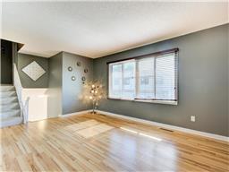 8564 S Maplebrook Cir, Brooklyn Park, MN 55445 photo 2