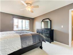 8564 S Maplebrook Cir, Brooklyn Park, MN 55445 photo 11