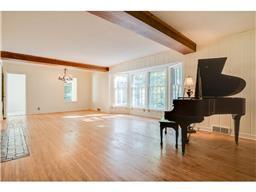 18795 Minnetonka Blvd, Wayzata, MN 55391 photo 2