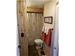 621 E Skyline Pkwy, Duluth, MN 55805 photo 8