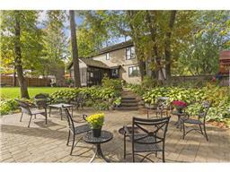 4685 Parkridge Dr, Eagan, MN 55123 photo 14