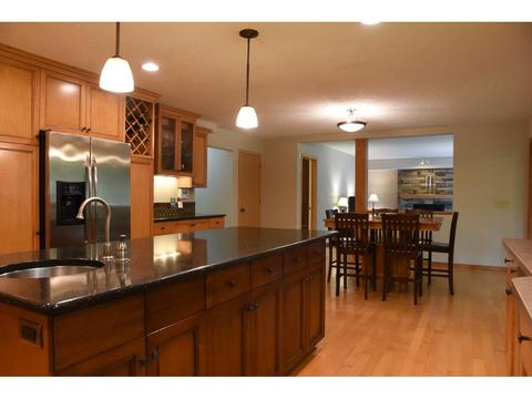 3919 Clippers Rd, Eagan, MN 55122 photo 3