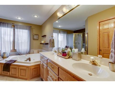 10207 Marshview Cir N, Champlin, MN 55316 photo 13