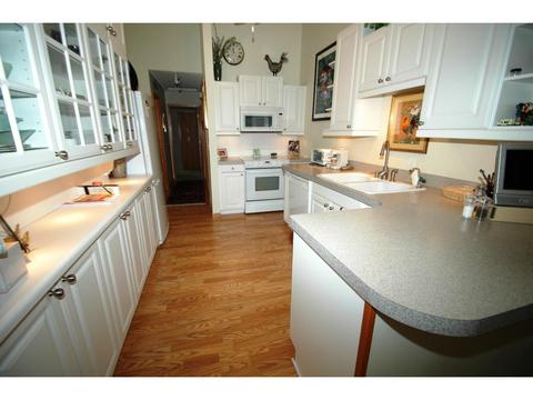 5333 Beachside Dr, Minnetonka, MN 55343 photo 6