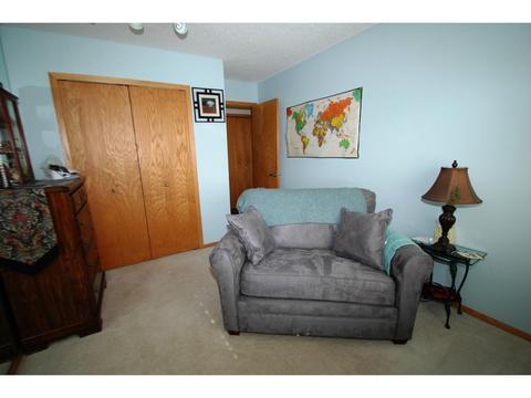 5333 Beachside Dr, Minnetonka, MN 55343 photo 10