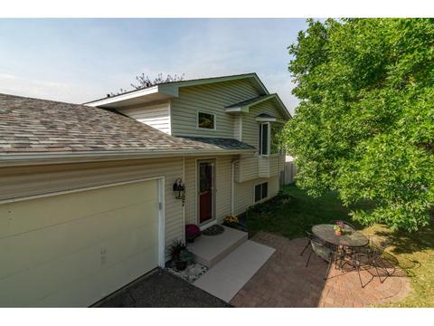 6527 110th Ln N, Champlin, MN 55316 photo 2