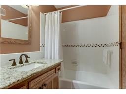 9833 Upton Cir S, Bloomington, MN 55431 photo 15