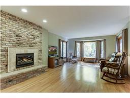 9833 Upton Cir S, Bloomington, MN 55431 photo 6