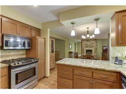 9833 Upton Cir S, Bloomington, MN 55431 photo 11