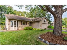 794 Sunset Dr, Eagan, MN 55122 photo 1