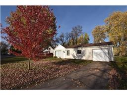 685 2nd Ave SE, Milaca, MN 56353 photo 3